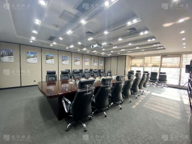 渝北重庆中心大型公司总部选址必选之地丨顶楼两层出租丨价格可谈_5