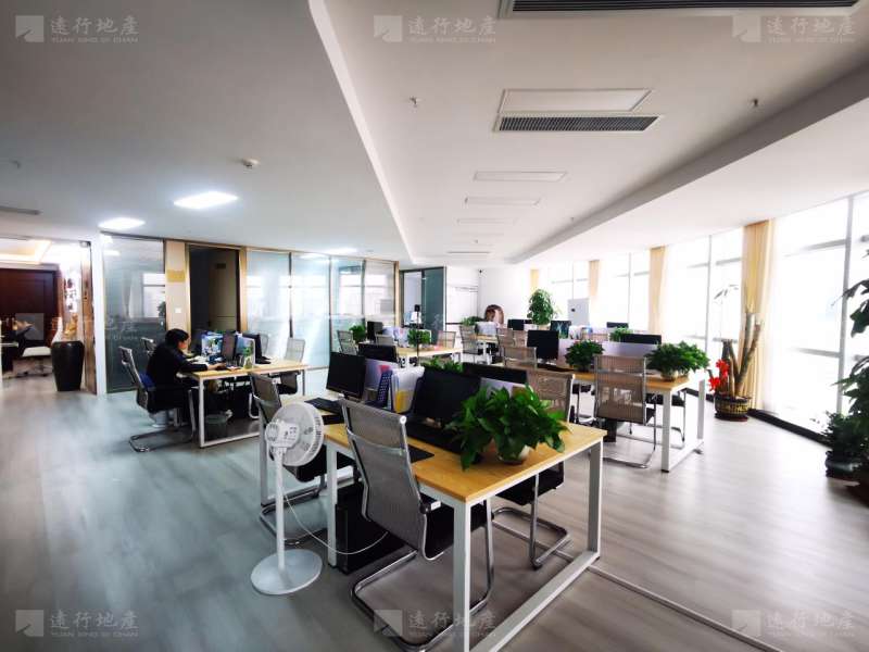腾龙商务大厦625平全新推出 拎包入驻超大老板室 工区超大_5