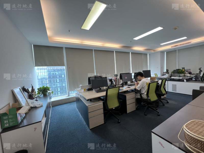钱江新城丨视野好超一线江景办公室丨正对电梯丨家具全带_4
