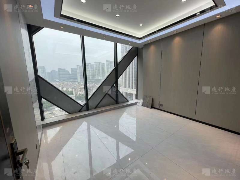 上海湾丨新装修电梯口丨6加1格局丨格局方正丨空调自控丨随时看_5