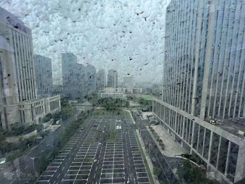 上海湾丨新装修电梯口丨6加1格局丨格局方正丨空调自控丨随时看_11