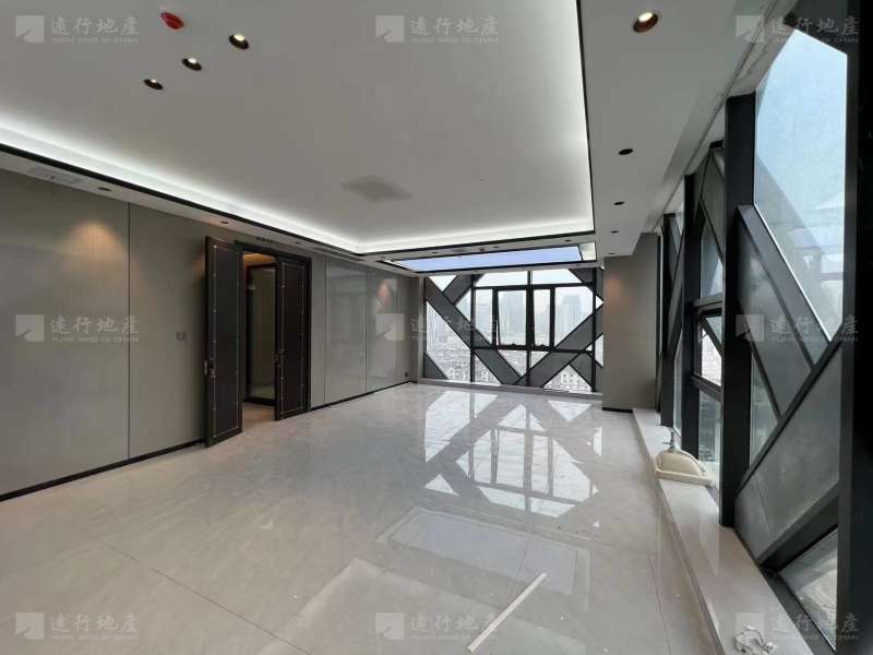上海湾丨新装修电梯口丨6加1格局丨格局方正丨空调自控丨随时看_1