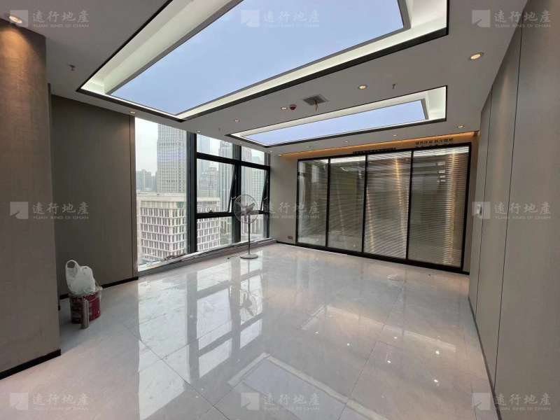 上海湾丨新装修电梯口丨6加1格局丨格局方正丨空调自控丨随时看_9