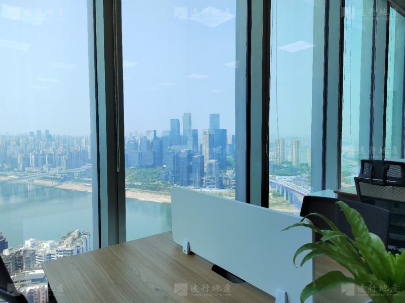 解放碑WFC丨高层正对电梯看江俯瞰重庆丨性价比高带家具_10