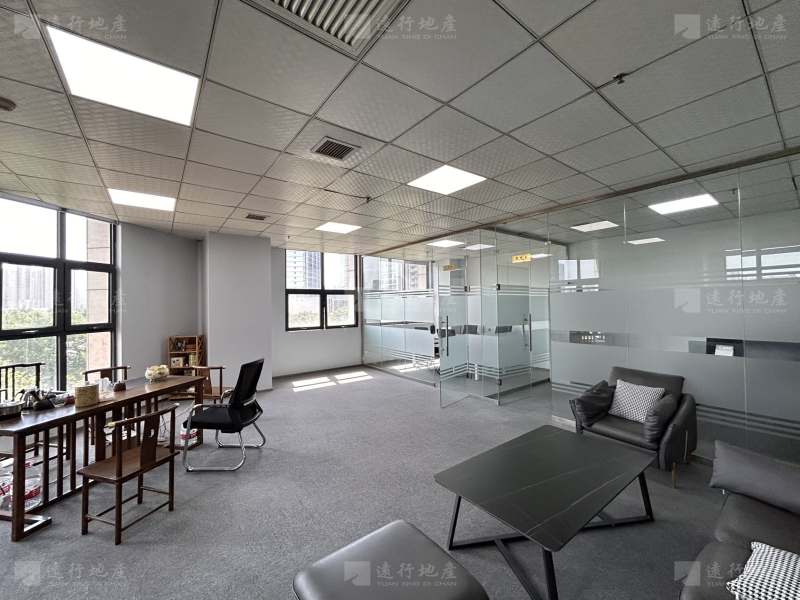 高新区 新长安广场 摩尔中心105平财税 科技  初创公司_3