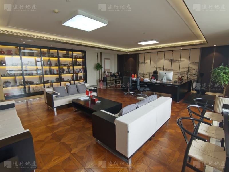 郑东新区 凯利国际中心  半层出租  全套家具 看房随时_4