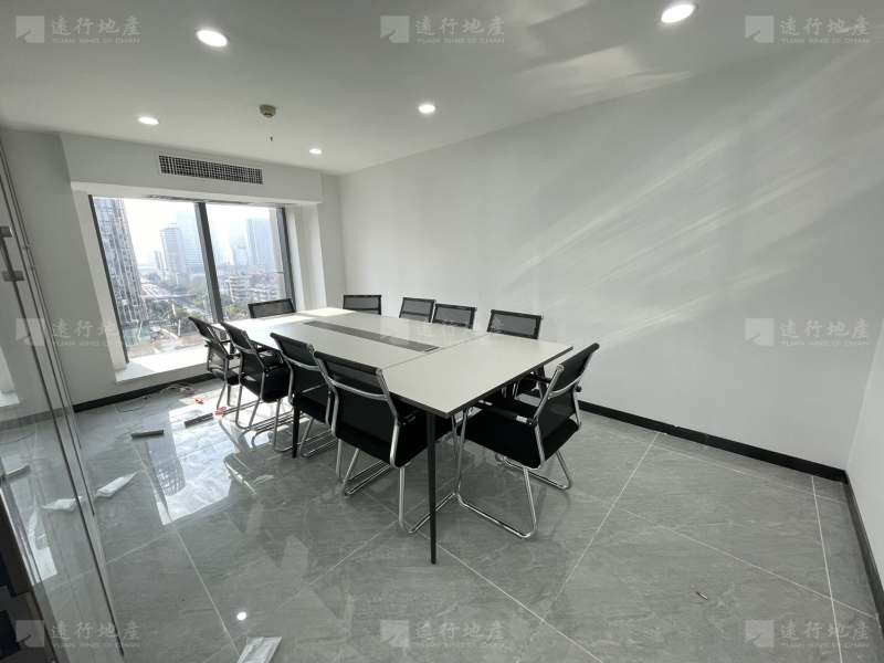 新华路金融街丨IFC国际金融中心丨60带家具，现房可看_5
