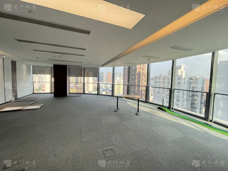 上海世贸大厦500平，精装修带家具可随时看房_4