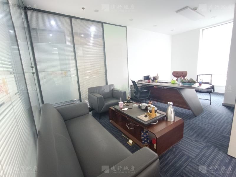 泛海国际丨武汉商务区丨300平精装带家具，临地铁口，拎包办公_12