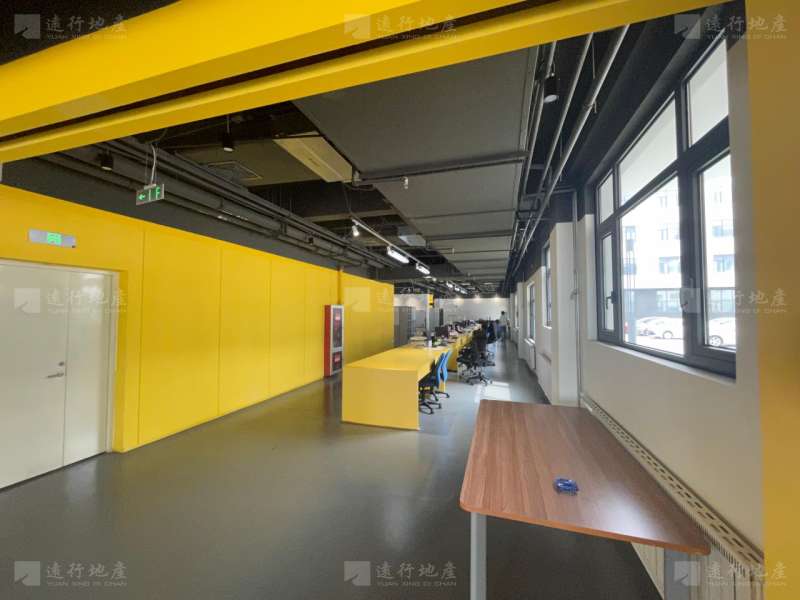 中海产业园写字楼丨配套设施高丨免费停车丨临近地铁丨_2