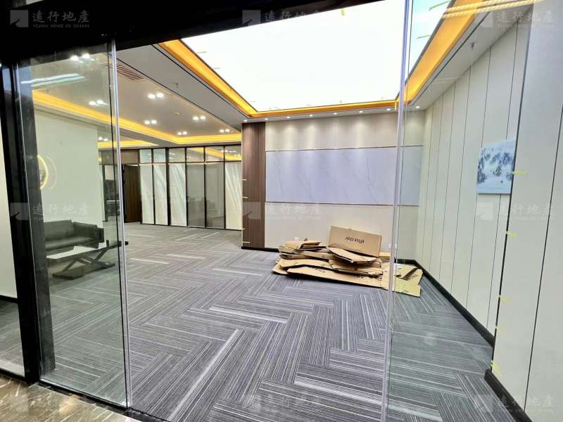 郑东新区 正商和谐大厦236平 精装带家具 可拎包办公_1