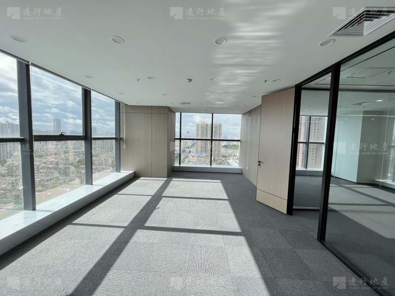 漫乐城 平安国际金融中心 精装带家具1500平 正对电梯_9