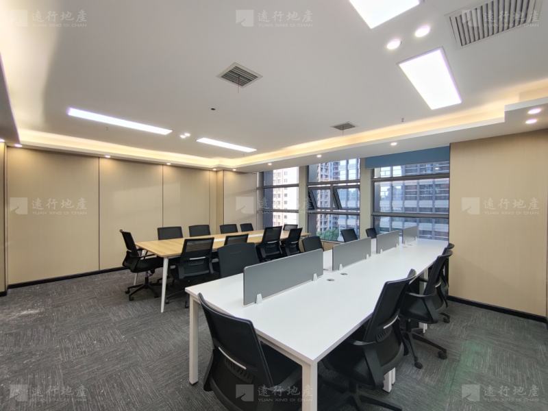 科技五路 摩尔中心220平 双面采光3间大办公室 精装带家具_1