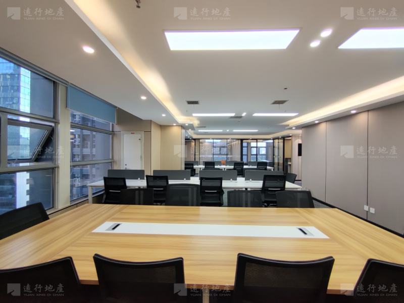 科技五路 摩尔中心220平 双面采光3间大办公室 精装带家具_8