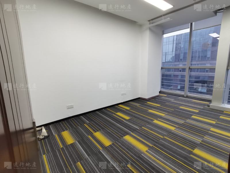 南京南站 绿地之窗 全新装修 配置家具 得房率高 户型方正 _3