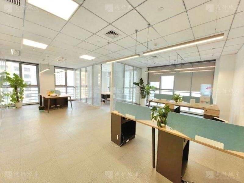 新潞运河 精装办公室 200到600平 面积齐全 带家具可注_1