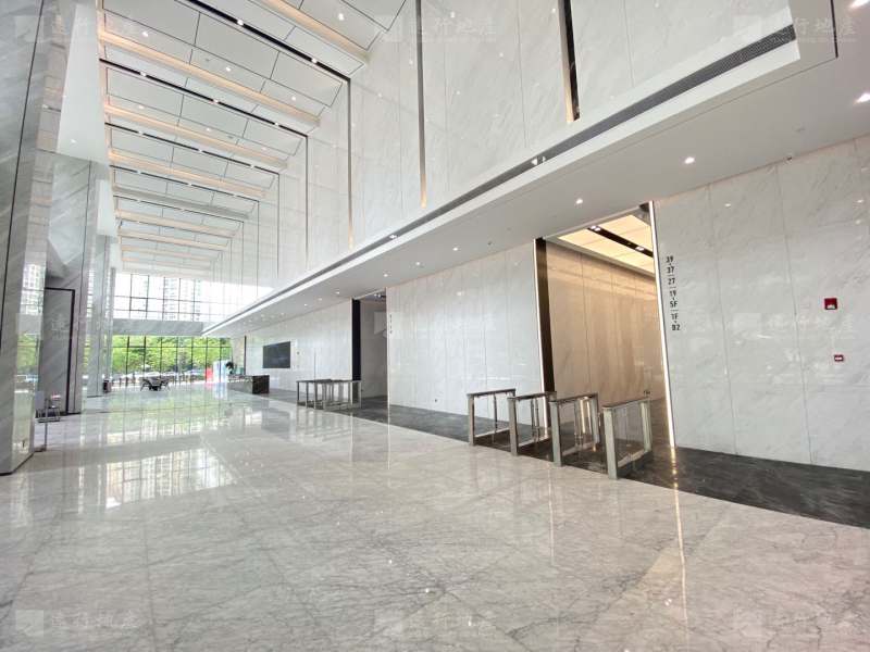 福田CBD，基金大厦，靠深交所1200平豪华装修，超高层_8