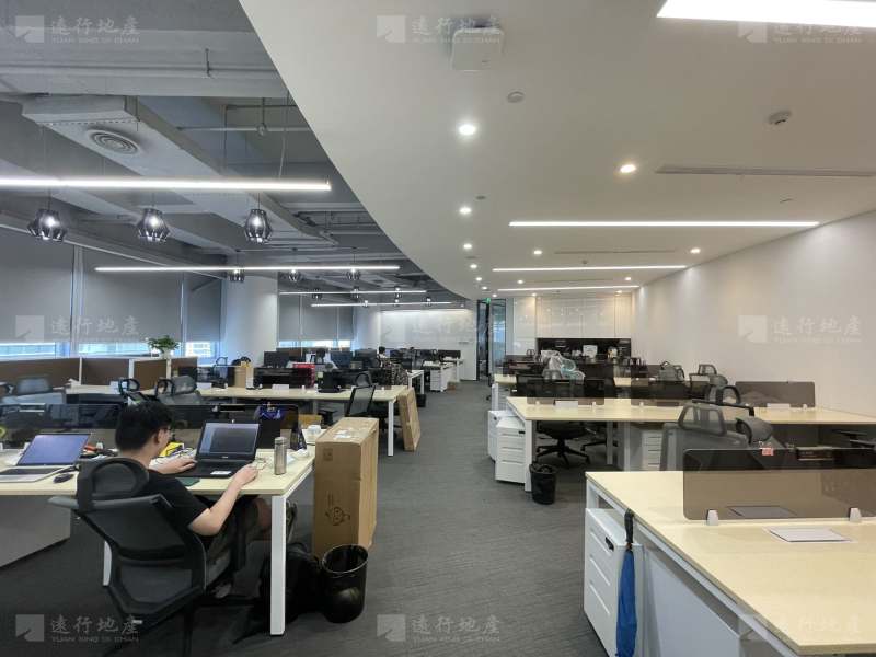 珠江新城办公，高端写字楼，采光条件好_3