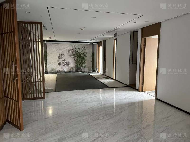 新上海国际大厦 精装修 带家具 拎包入住 特惠直租_4