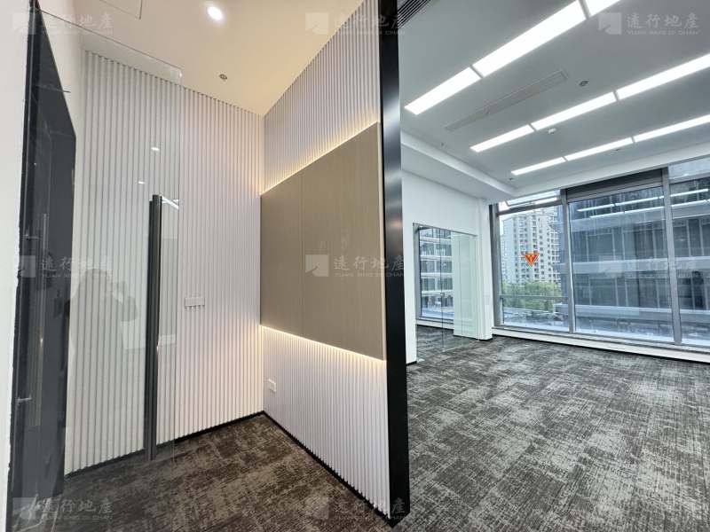 全新装修办公室 层高5米以上 精装修写字楼出租_11