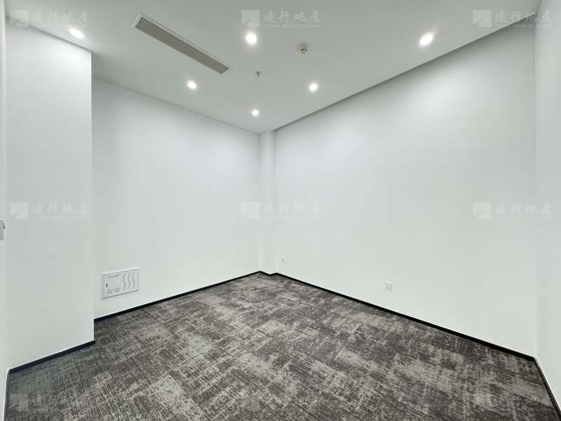 全新装修办公室 层高5米以上 精装修写字楼出租_7