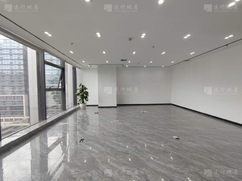 地标级建筑 贵州塔 320平精装带家具 采光格局优秀随时可看_3
