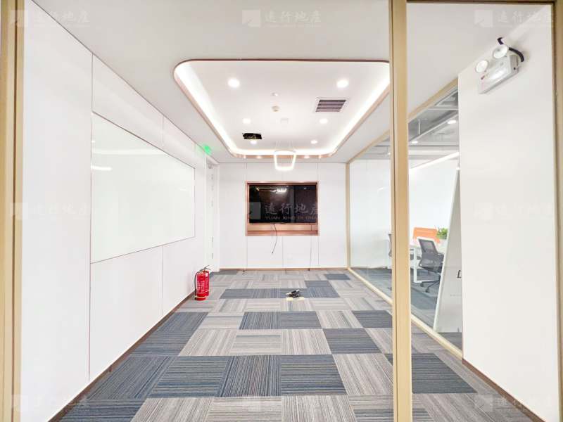 北四环 紫光发展大厦 精装办公室带家具 使用率高 户型方正_7