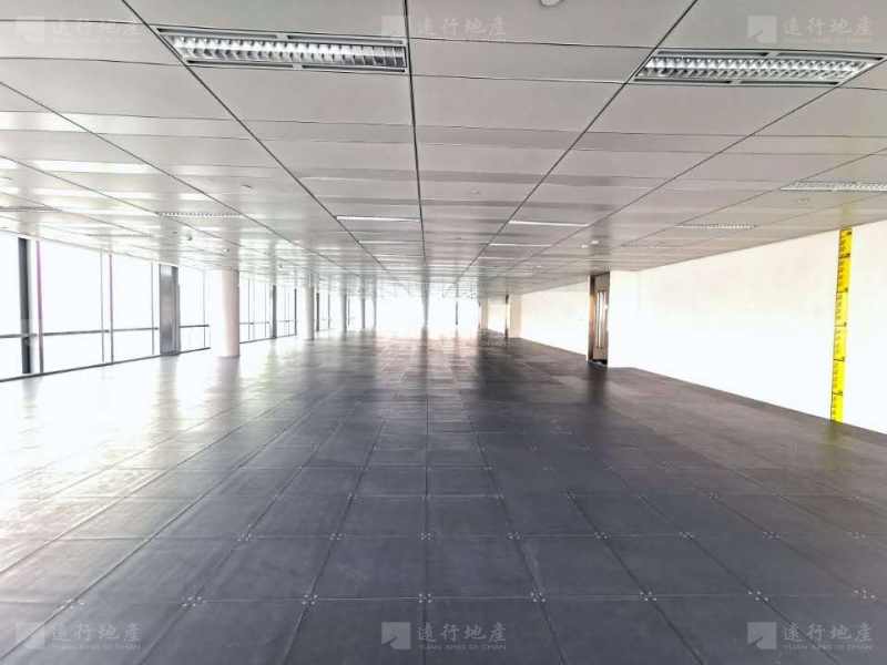 丽泽平安金融中心丨半层1530平米丨可分租682和848平米_9