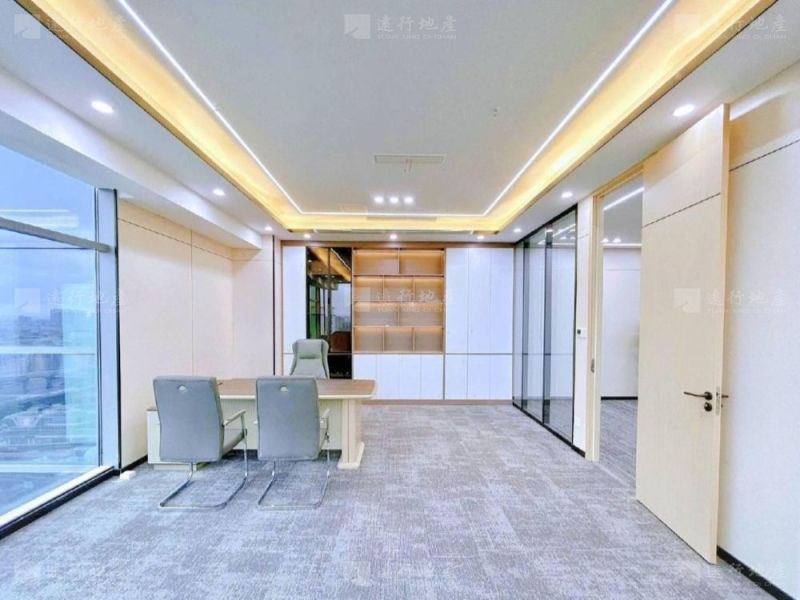 国贸丨IFC写字楼出租高层正对电梯精装修带家具拎包入住_5