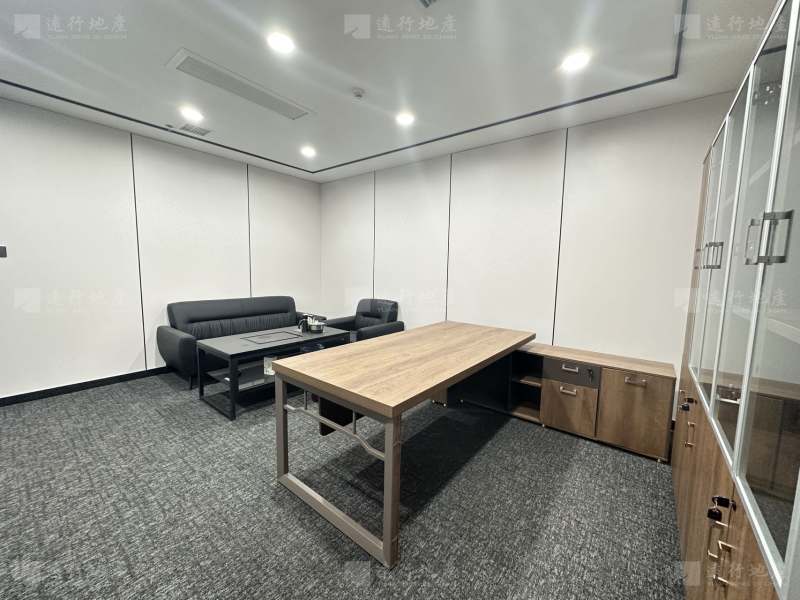 西三环 软件新城 186平 精装带家具 正对电梯_7