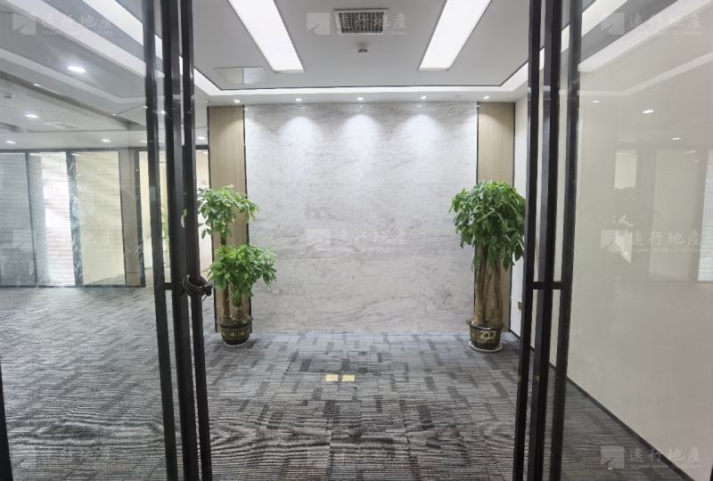 青年路丨icc武汉环贸中心丨精装带家具丨电梯口户型丨特价房_6