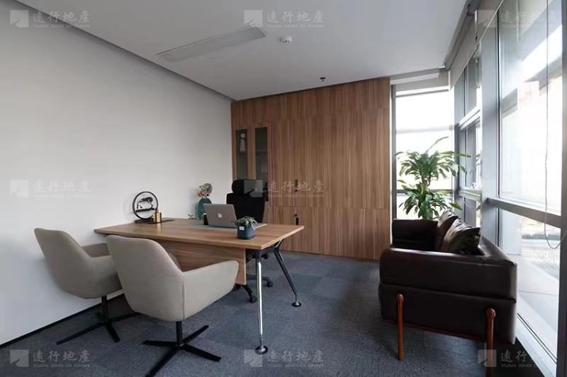 中海财富丨6000平米精装带家具办公室出租丨可满足800人用_2