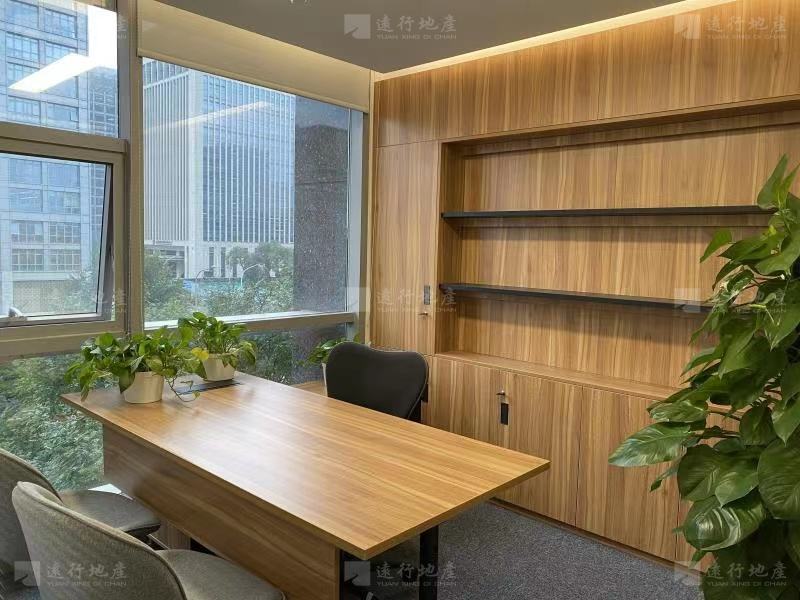 中海财富丨6000平米精装带家具办公室出租丨可满足800人用_4