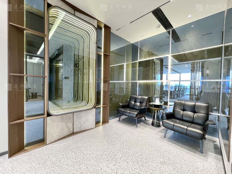 商会大厦精装修带家具丨拎包入住丨高区视野丨正对电梯口丨大前台_4