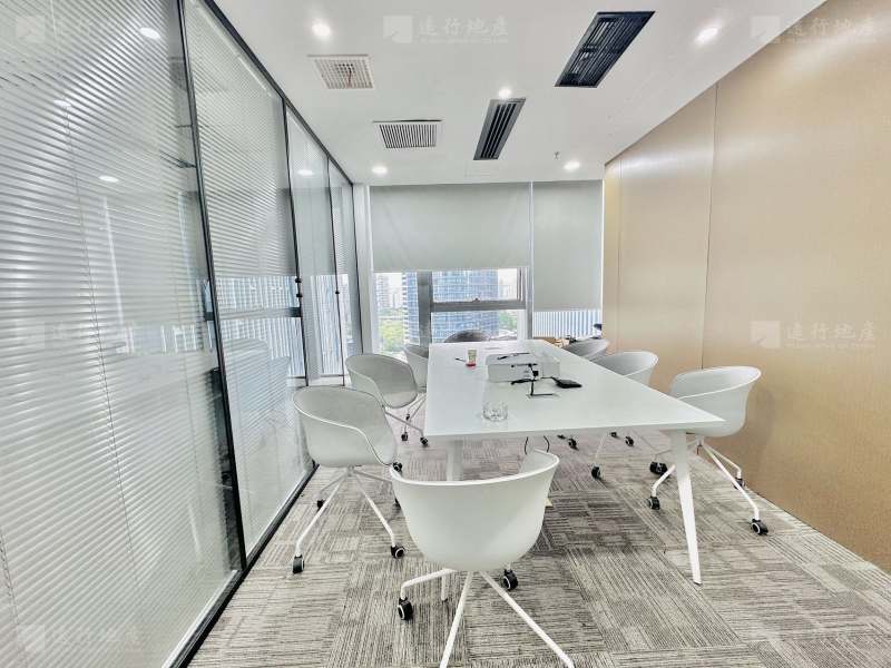 华成国际精装300平办公室丨家具全带丨双面采光丨随时可看_8