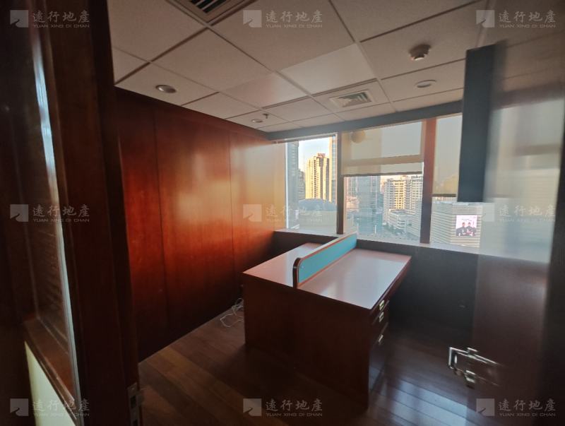 上海实业大厦丨新出精装办公室丨地铁8号口仅10米距离_1