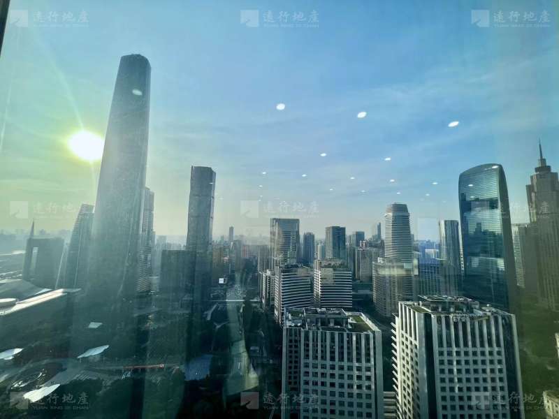 珠江新城商圈，视野开阔，高楼环抱，采光良好_4