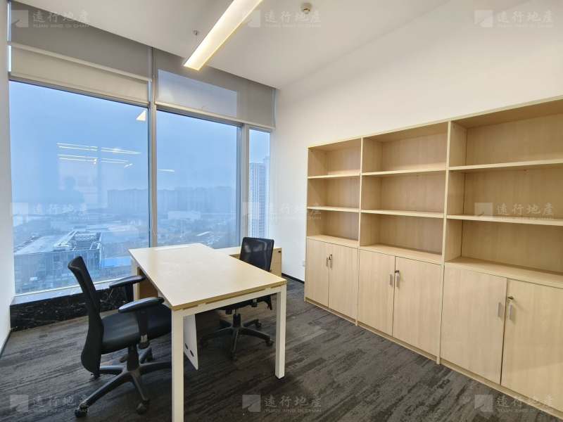 滨江区域高层办公室-家具齐全700平拎包入住-视野好_5