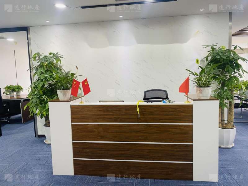 重庆渝中区世界贸易大厦品质精装带家具写字楼_8