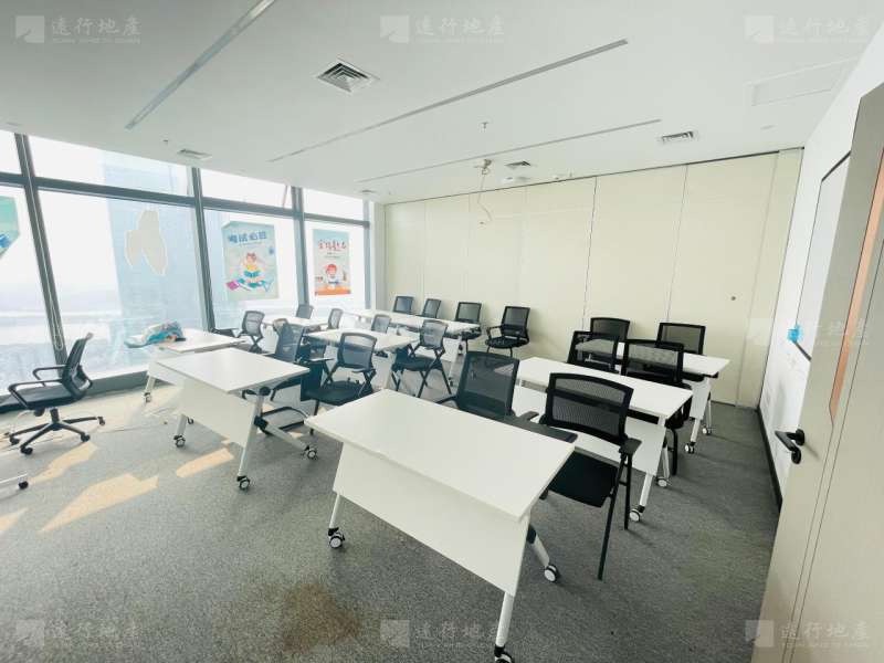 2000平办公室，明城国际精装，整层户型出租，1.8元_2