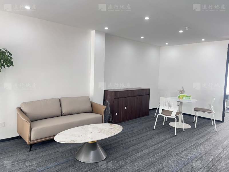 重庆中安国际大厦双面采光精装带家具品质写字楼_5