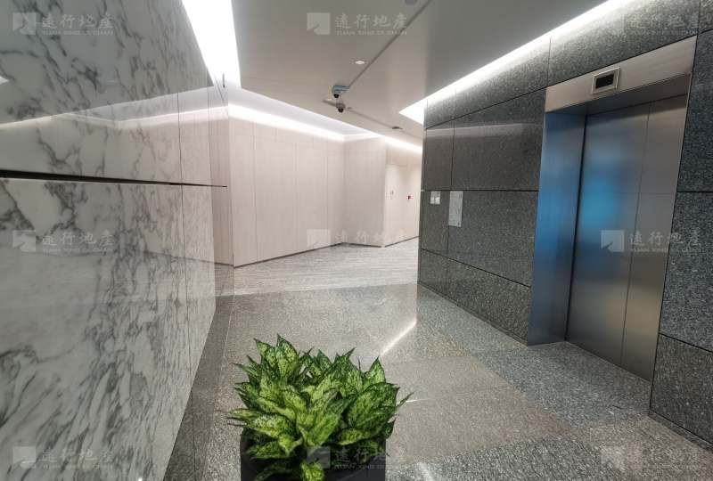 中关村 融科资讯中心 正对电梯 高层采光 精装修 随时可看_7