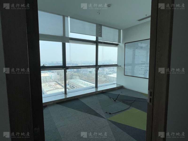 亦庄核心区 商业综合体写字楼 精装修正对电梯 随时看房_7