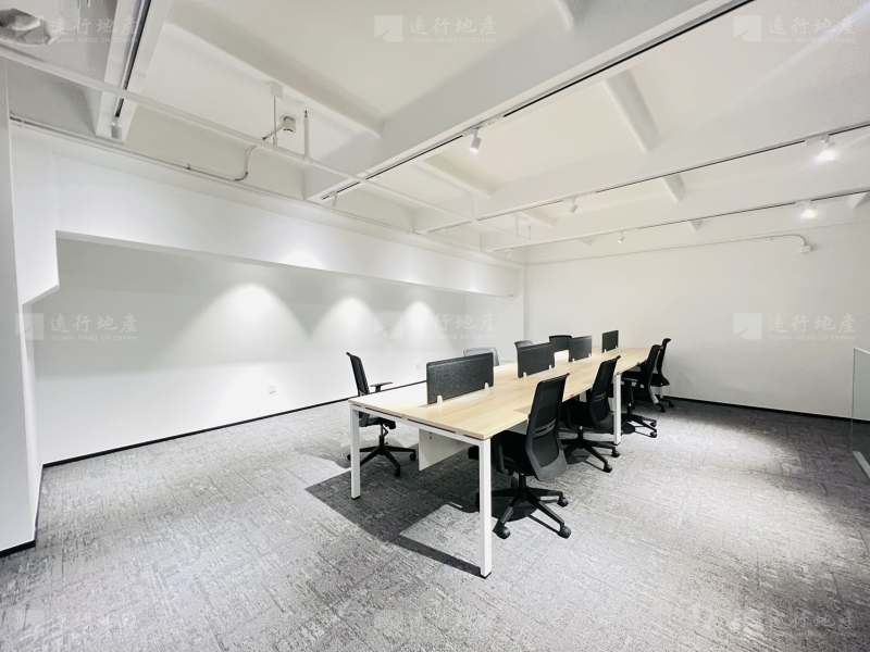 300平超级精装办公室丨花园式独栋丨地铁口国企园区丨配套齐全_6