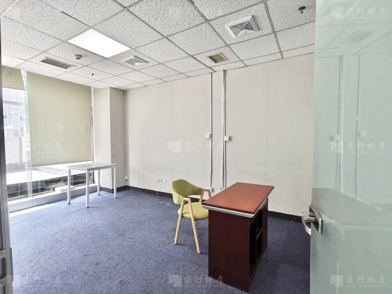 六道口特价办公室丨精装修带家具丨商业配套完善丨正对电梯户型_6