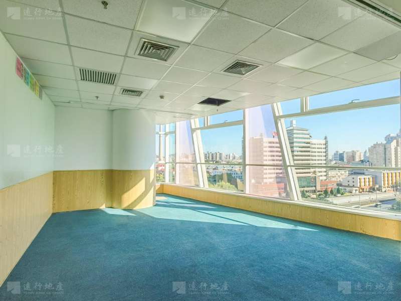 广泽中心 正对电梯 户型方正 双面采光 可定制装修 随时起租_4