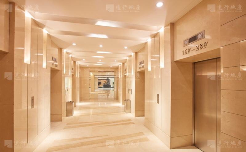 京广中心，正对电梯，俯瞰京城，精美装修，30人大会议室可注册_7