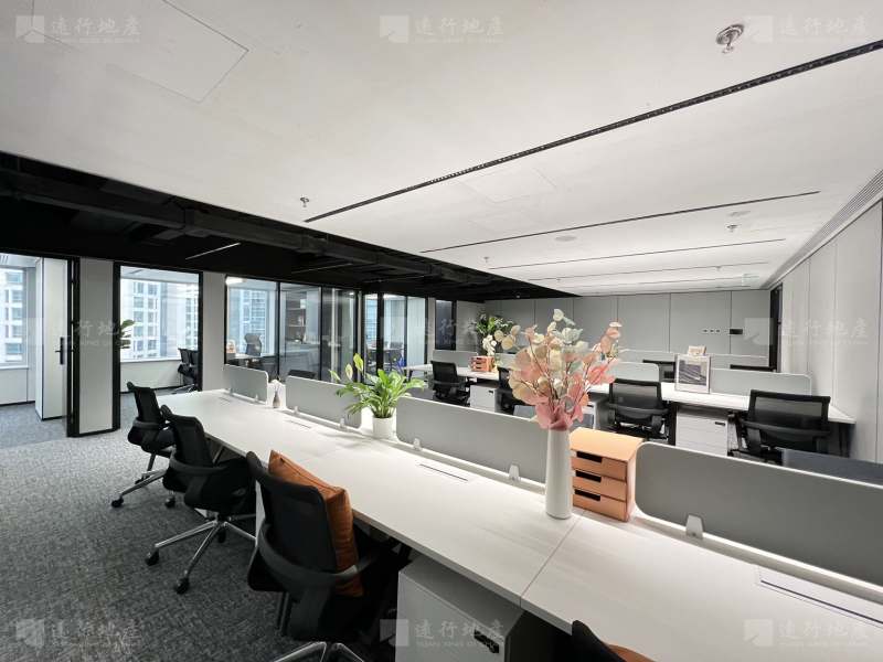 金融街新出办公室丨精装修带家具丨双面采光正对电梯_2