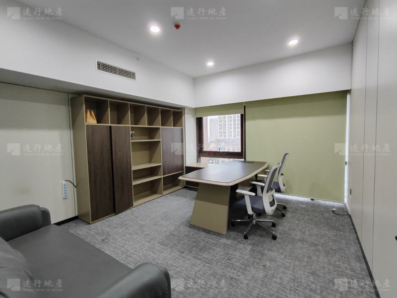 重庆总部城精装带家具优质写字楼侧看江_10