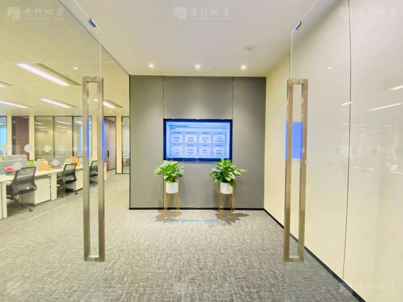 开发商直租 世茂环球金融中心 正对电梯 双面采光 随时看_9